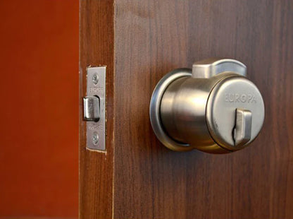 Europa Cylindrical Locks Feather Touch